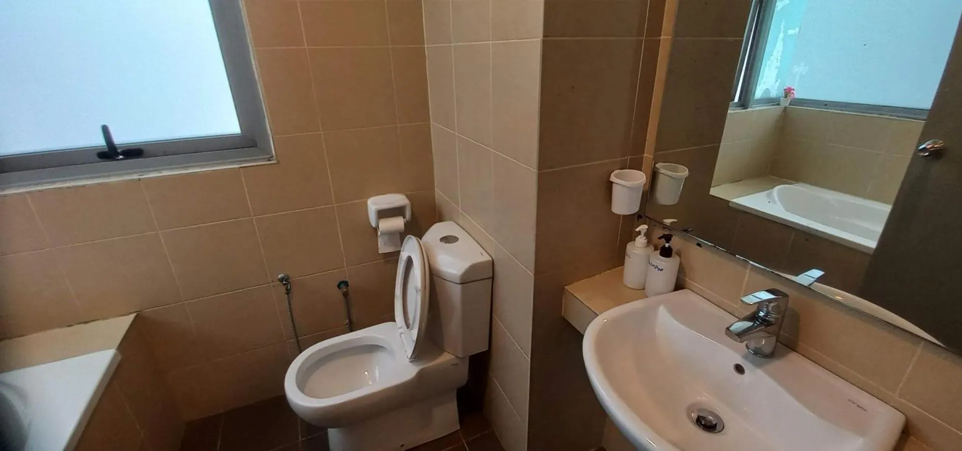 Apartment One Maxim Residence At Taragon Kuala Lumpur