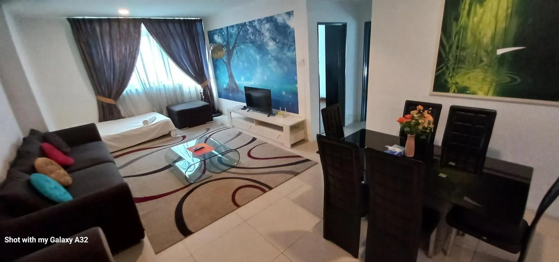 One Maxim Residence At Taragon contacts